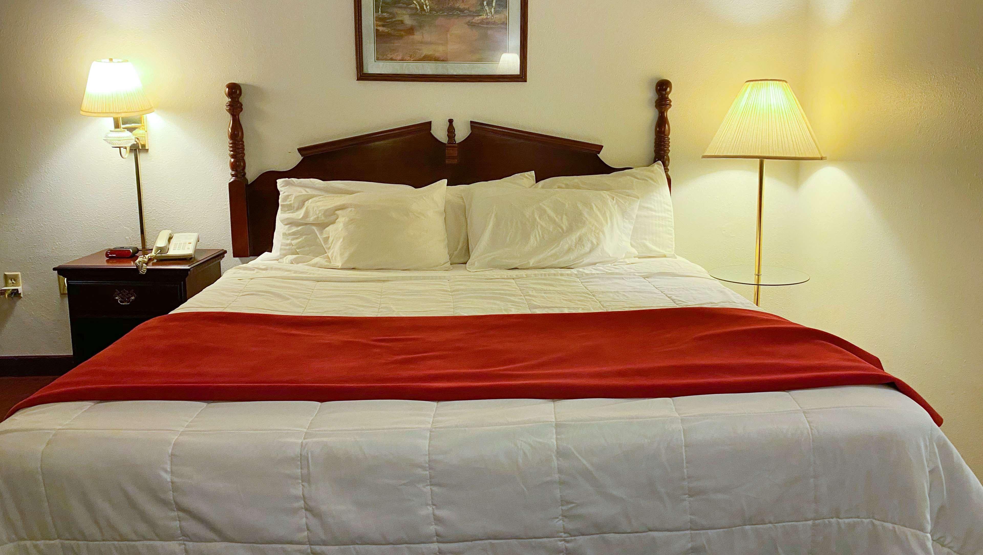 Voyageur Inn&conference Center Hotel Reedsburg