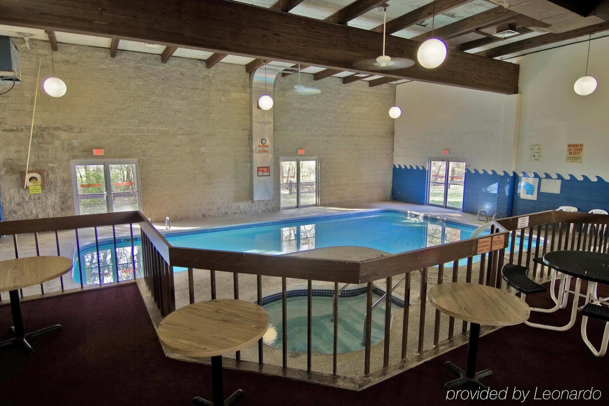 Voyageur Inn&conference Center 4* Reedsburg