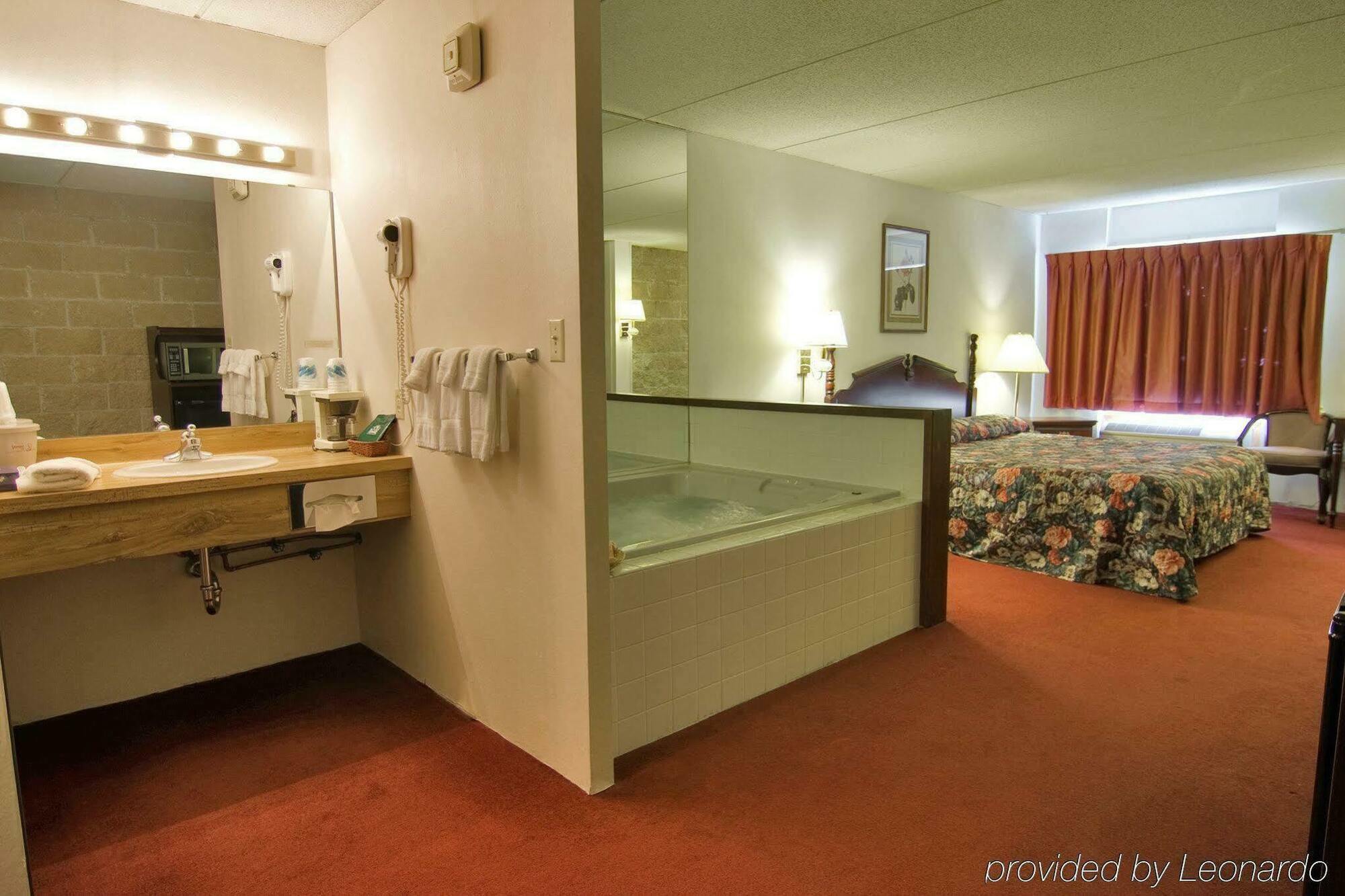 Voyageur Inn&conference Center Hotel Reedsburg